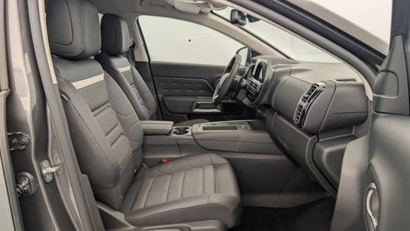 Photo 9 de l'offre de CITROEN C5 Aircross BlueHDi 130 EAT8 Max à 26998€ chez Carlyss automobiles Vitré