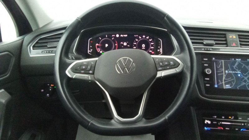 Photo 4 de l'offre de VOLKSWAGEN Tiguan Allspace Tiguan Allspace 2.0 TDI 150 DSG7 Life à 35598€ chez Carlyss automobiles Vitré
