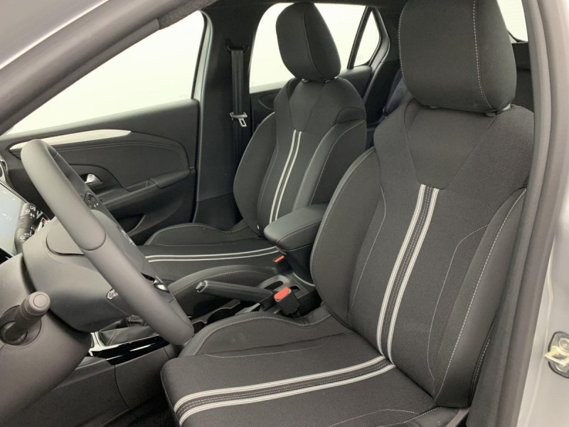 Photo 16 de l'offre de OPEL Corsa 1.2 Turbo 100 ch BVM6 GS à 16958€ chez Carlyss automobiles Vitré