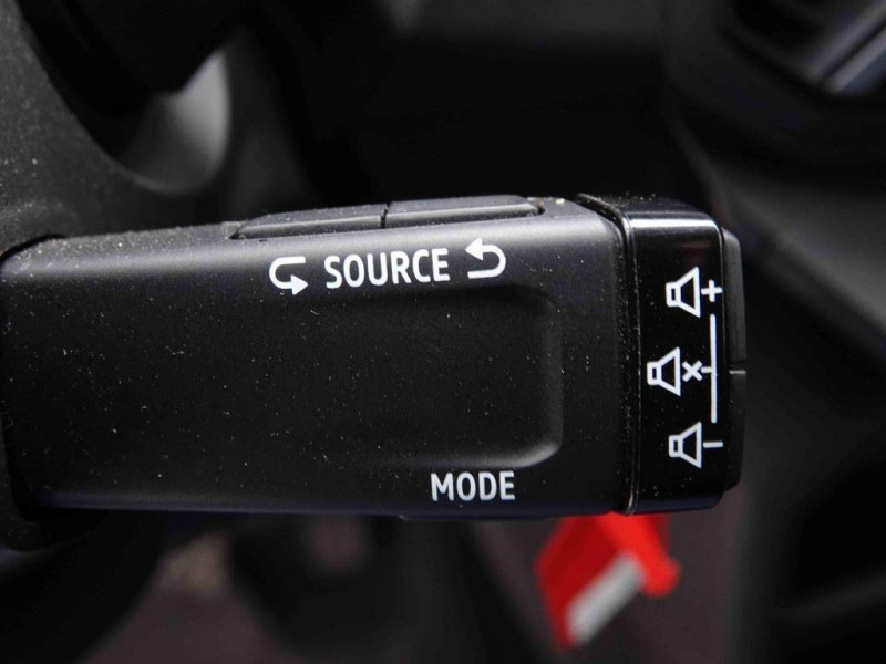 Photo 16 de l'offre de DACIA DUSTER 1.2 Mild Hybrid 130 Expression à 24698€ chez Carlyss automobiles Vitré