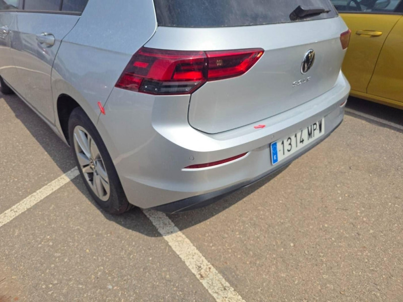 Photo 7 de l'offre de VOLKSWAGEN GOLF Golf 2.0 TDI SCR 115 DSG7 Life à 28798€ chez Carlyss automobiles Vitré