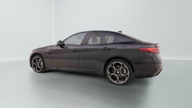 Photo 5 de l'offre de ALFA ROMEO Giulia 2.0 Turbo Q4 AT8 Veloce à 35656€ chez Carlyss automobiles Vitré