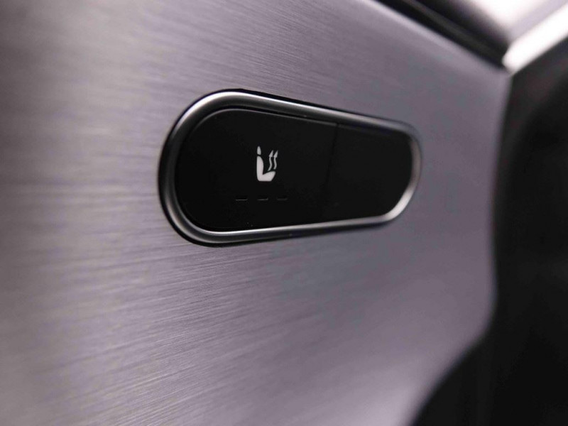 Photo 22 de l'offre de MERCEDES-BENZ CLA 200 163 DCT Shooting Brake AMG-Line à 40565€ chez Carlyss automobiles Vitré