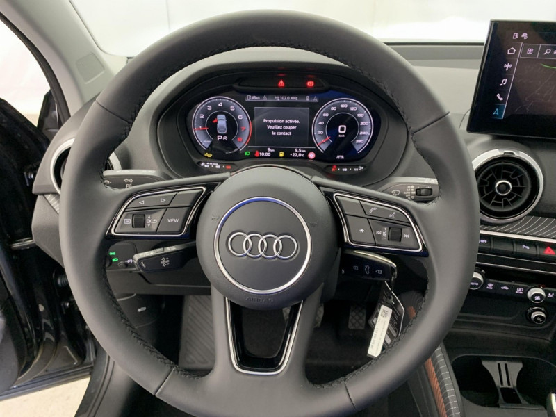 Photo 16 de l'offre de AUDI Q2 35 TFSI 150 S tronic 7 Design à 37098€ chez Carlyss automobiles Vitré