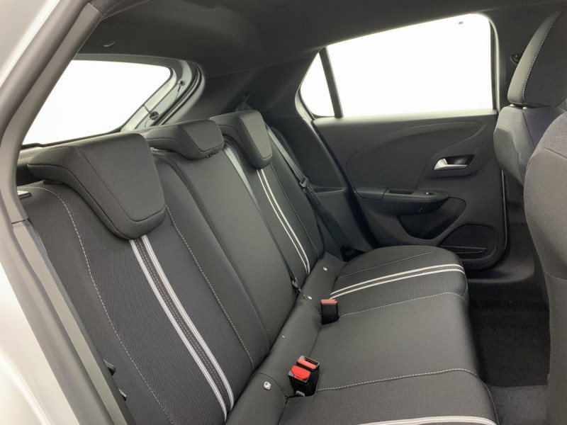 Photo 10 de l'offre de OPEL Corsa 1.2 Turbo 100 ch BVM6 GS à 16958€ chez Carlyss automobiles Vitré