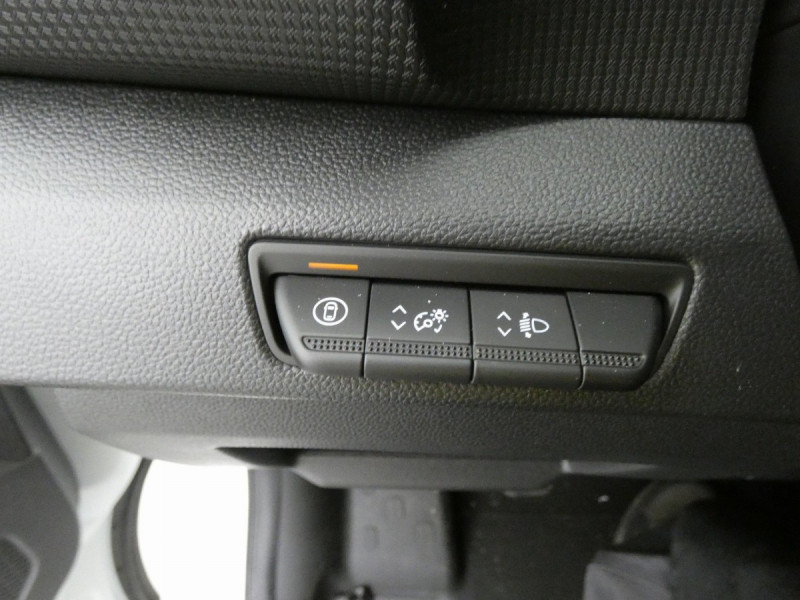 Photo 19 de l'offre de RENAULT TRAFIC FOURGON L2H1 3T BLUE DCI 130 GSR2 ADVANCE à 29757€ chez Carlyss automobiles Vitré