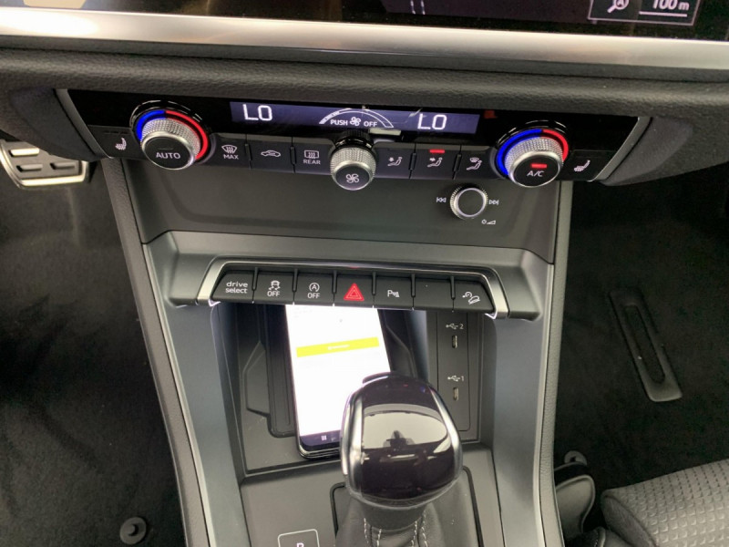 Photo 18 de l'offre de AUDI Q3 Sportback 35 TDI 150 ch S tronic 7 S line à 47998€ chez Carlyss automobiles Vitré