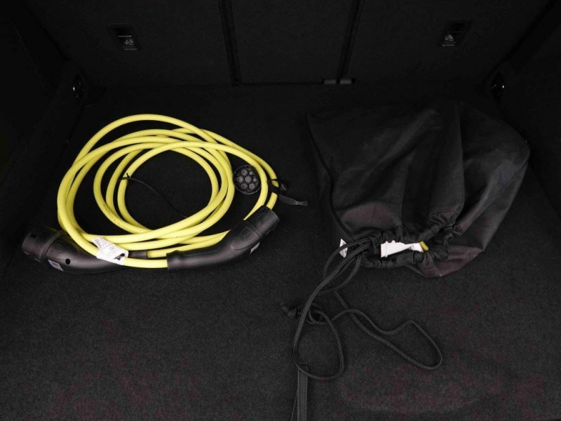 Photo 5 de l'offre de VOLKSWAGEN Tiguan 1.4 eHybrid 245 PHEV R-Line à 48698€ chez Carlyss automobiles Vitré