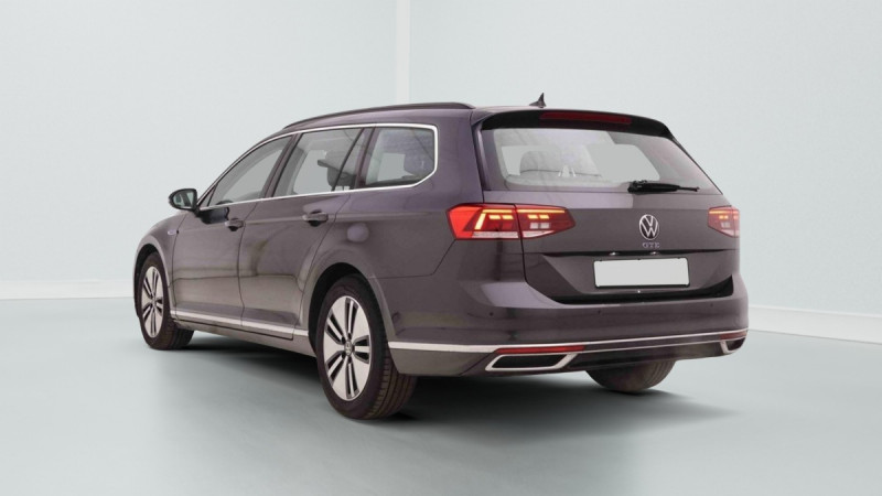 Photo 3 de l'offre de VOLKSWAGEN Passat Variant 1.4 TSi 218 GTE PHEV à 29698€ chez Carlyss automobiles Vitré