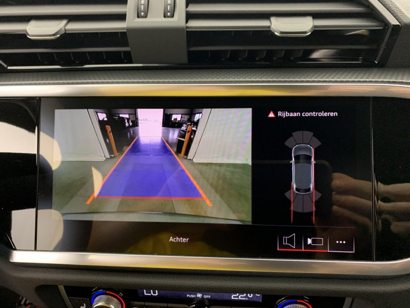 Photo 18 de l'offre de AUDI Q3 Sportback 35 TDI 150 ch S tronic 7 S line à 48598€ chez Carlyss automobiles Vitré