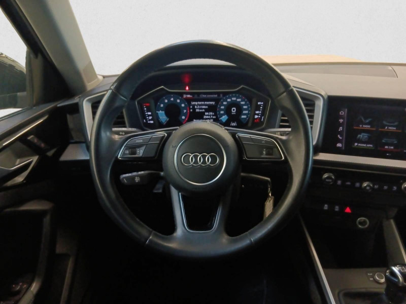 Photo 14 de l'offre de AUDI A1 Sportback A1 Sportback 25 TFSI 95 ch BVM5 Design à 17798€ chez Carlyss automobiles Vitré