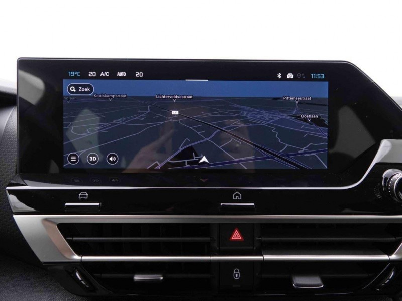 Photo 8 de l'offre de CITROEN C4 Hybrid 145 e-DCS6 MAX New model à 26926€ chez Carlyss automobiles Vitré