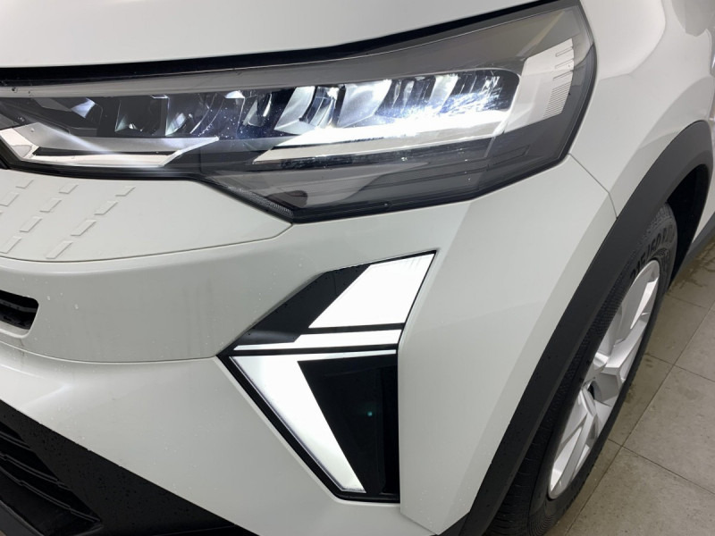 Photo 14 de l'offre de RENAULT CAPTUR TCe 90 ch Evolution à 21498€ chez Carlyss automobiles Vitré