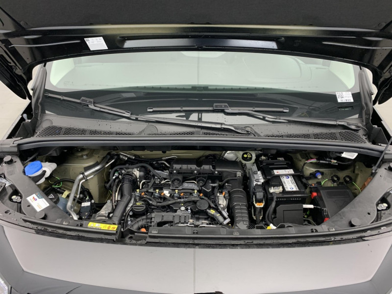 Photo 16 de l'offre de CITROEN BERLINGO VAN TAILLE M 650KG BLUEHDI 130 S&S EAT8 à 21837€ chez Carlyss automobiles Vitré