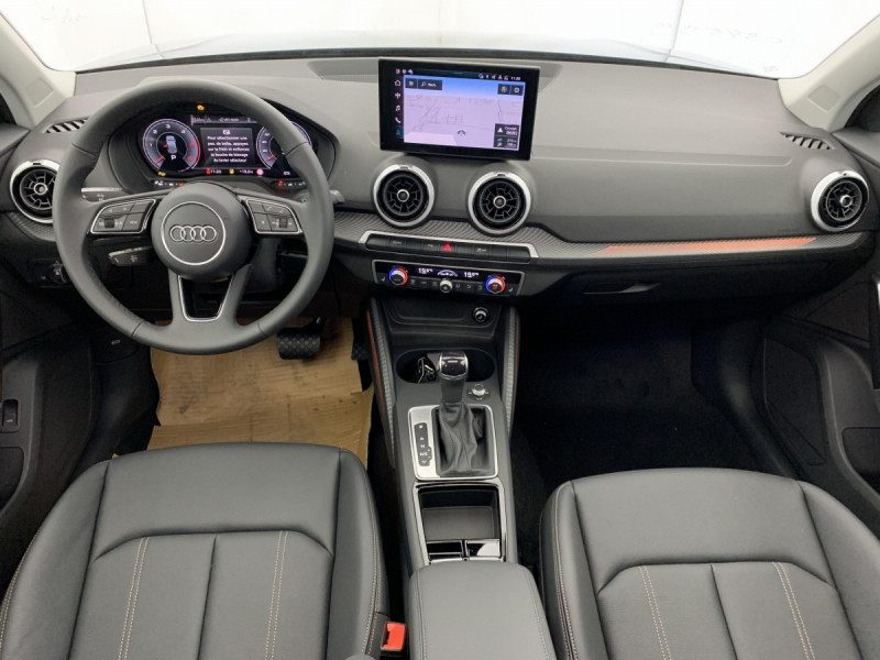 Photo 10 de l'offre de AUDI Q2 35 TDI 150 S tronic 7 Design à 36998€ chez Carlyss automobiles Vitré