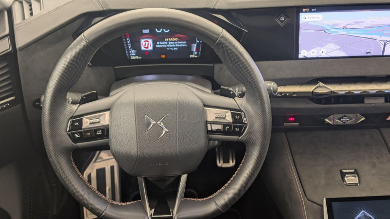 Photo 14 de l'offre de DS DS4 PureTech 130 EAT8 Performance Line+ à 22885€ chez Carlyss automobiles Vitré