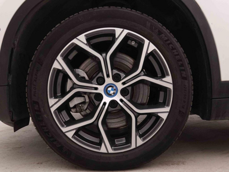 Photo 22 de l'offre de BMW X1 25e xDrive 245 PHEV X-Line à 36102€ chez Carlyss automobiles Vitré