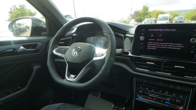 Photo 14 de l'offre de VOLKSWAGEN T-roc T-Roc 1.5 TSI EVO2 150 Start/Stop DSG7 R-Line Edition à 36398€ chez Carlyss automobiles Vitré