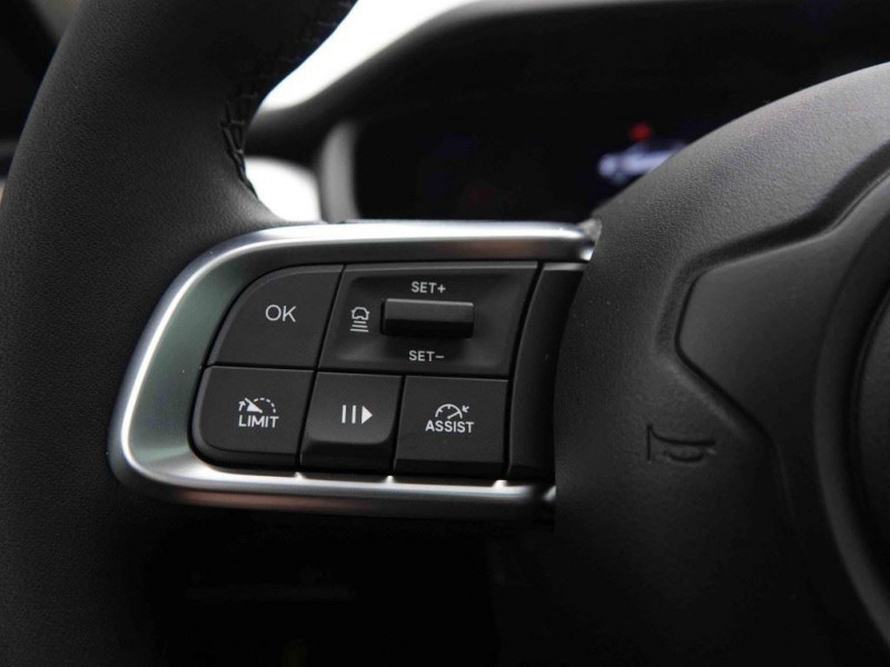 Photo 18 de l'offre de Jeep Avenger 1.2T 100 Summit à 27462€ chez Carlyss automobiles Vitré