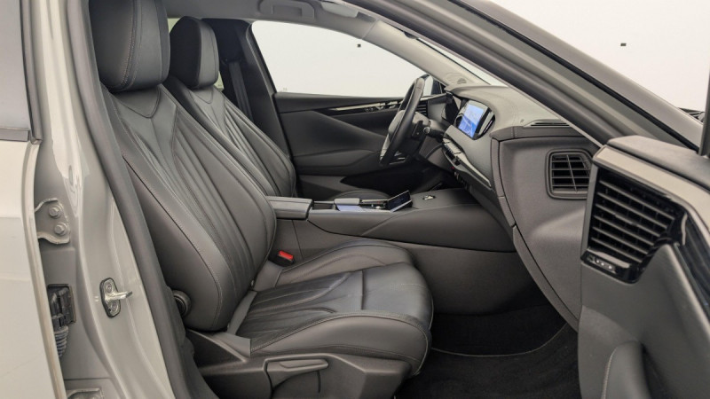 Photo 9 de l'offre de DS DS4 PureTech 130 EAT8 Rivoli à 23450€ chez Carlyss automobiles Vitré