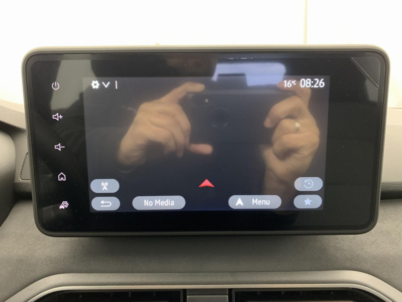 Photo 17 de l'offre de Dacia Jogger TCe 110 7 places GSR2 Extreme à 21998€ chez Carlyss automobiles Vitré