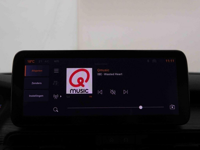 Photo 7 de l'offre de Jeep Avenger 1.2 T 100 Altitude à 23198€ chez Carlyss automobiles Vitré