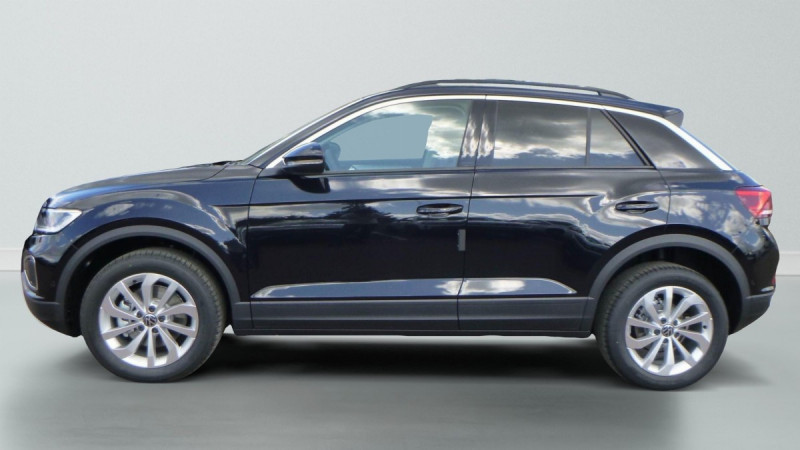 Photo 3 de l'offre de VOLKSWAGEN T-roc T-Roc 2.0 TDI 150 Start/Stop DSG7 VW Edition à 34398€ chez Carlyss automobiles Vitré