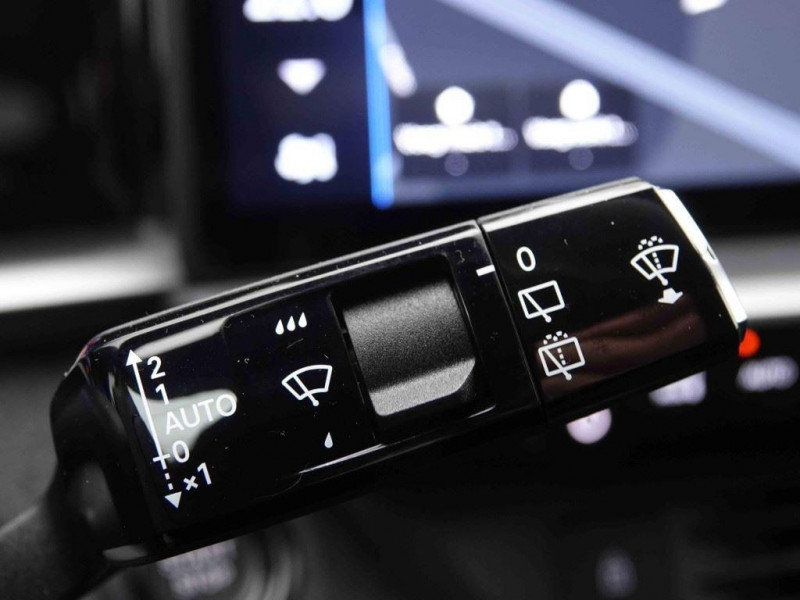 Photo 14 de l'offre de OPEL Grandland 1.2 Turbo MHEV 145 GS à 34920€ chez Carlyss automobiles Vitré