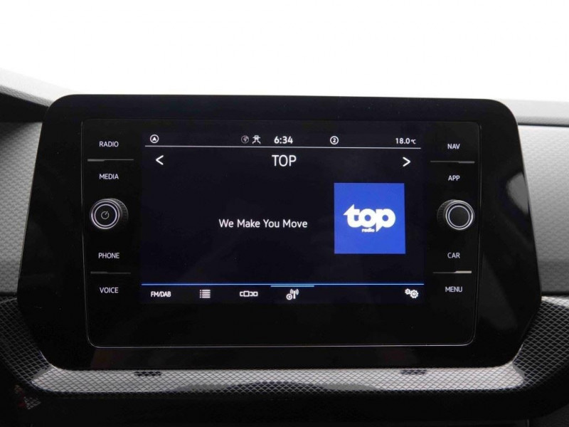 Photo 9 de l'offre de VOLKSWAGEN T-cross 1.0TSI 115 Life à 24032€ chez Carlyss automobiles Vitré