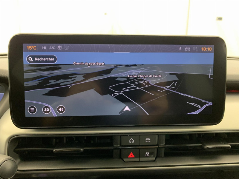 Photo 17 de l'offre de Jeep Avenger 1.2 Turbo T3 110 ch e-Hybrid BVR6 Summit à 27998€ chez Carlyss automobiles Vitré