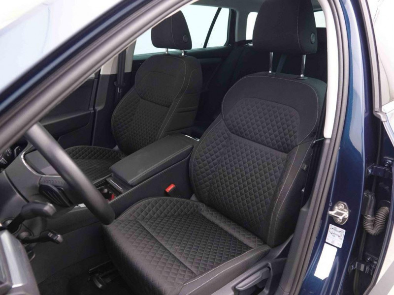 Photo 6 de l'offre de SKODA Superb 1.4 TSi 218 PHEV Combi Edition à 32177€ chez Carlyss automobiles Vitré