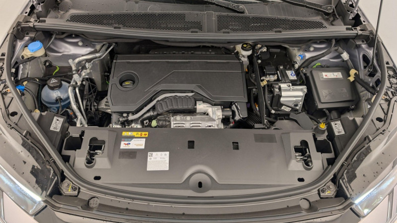 Photo 23 de l'offre de PEUGEOT 5008 Hybrid 145 e-DCS6 GT à 34998€ chez Carlyss automobiles Vitré