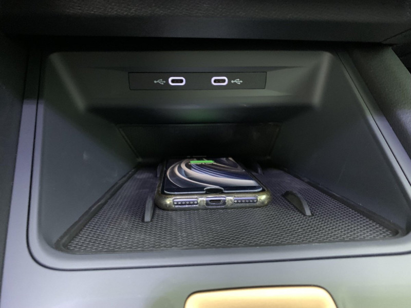 Photo 18 de l'offre de Cupra FORMENTOR NOUVEAU 1.5 ETSI HYBRID 150 CH DSG7 V à 32998€ chez Carlyss automobiles Vitré