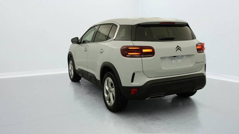 Photo 4 de l'offre de CITROEN C5 Aircross Hybride 136 e-DCS6 Plus à 23998€ chez Carlyss automobiles Vitré