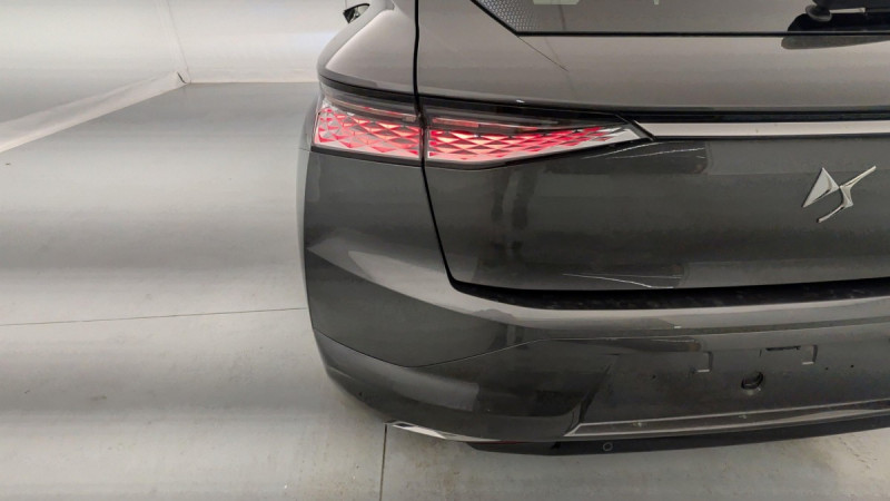 Photo 17 de l'offre de DS DS4 PureTech 130 EAT8 Rivoli à 22652€ chez Carlyss automobiles Vitré