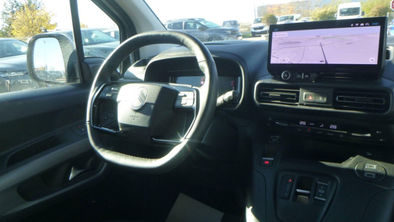 Photo 9 de l'offre de CITROEN Berlingo Berlingo Taille XL BlueHDi 130 S&S EAT8 Max à 34098€ chez Carlyss automobiles Vitré