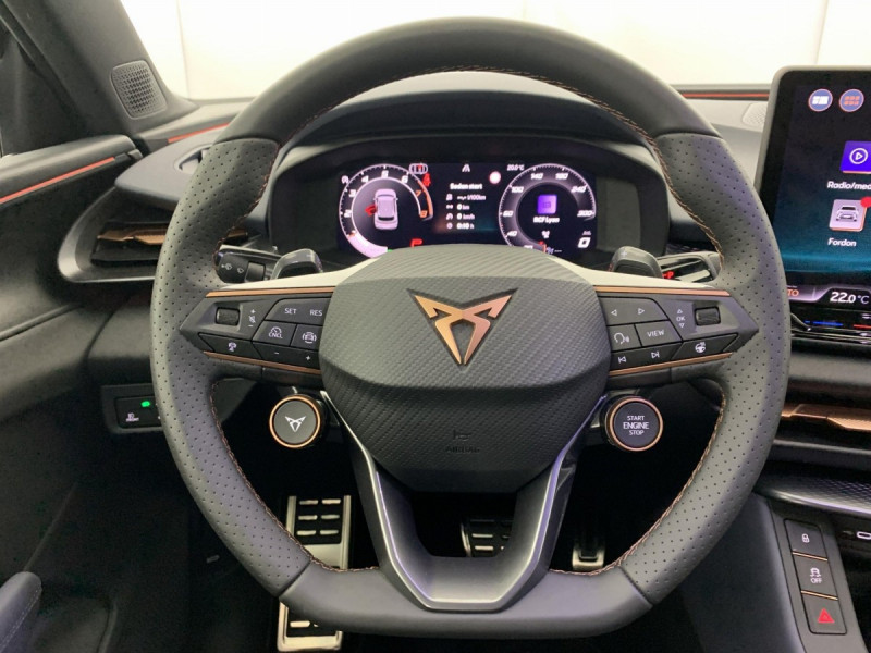 Photo 16 de l'offre de Cupra Terramar 1.5 eTSI Hybrid 150 ch DSG7 V à 36998€ chez Carlyss automobiles Vitré