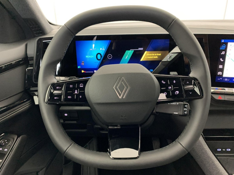 Photo 15 de l'offre de Renault AUSTRAL NOUVEAU FULL HYBRID E-TECH 200 CH EVOLUTION à 32598€ chez Carlyss automobiles Vitré