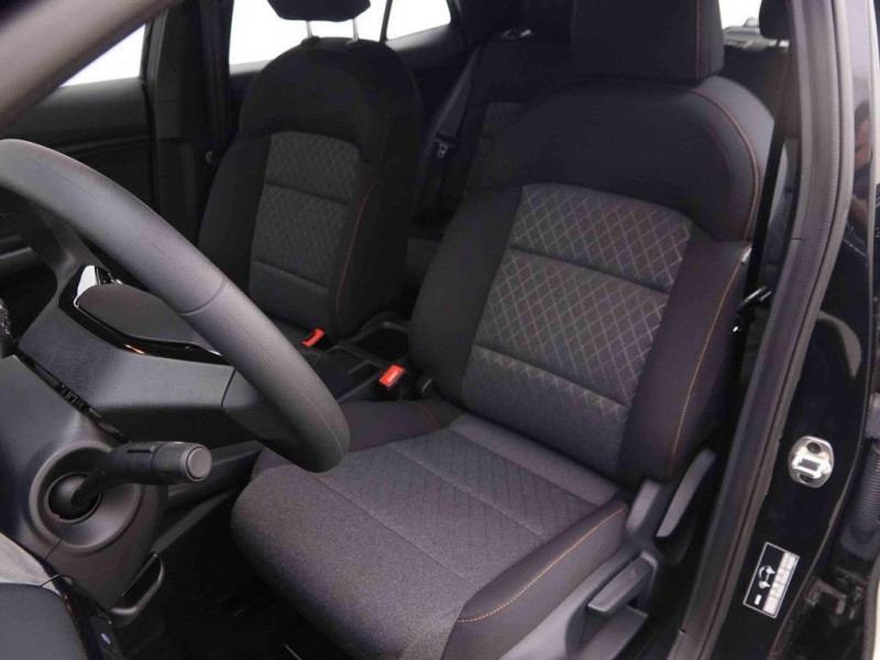 Photo 6 de l'offre de MG Motor MG3 1.5i 115 Comfort à 19121€ chez Carlyss automobiles Vitré