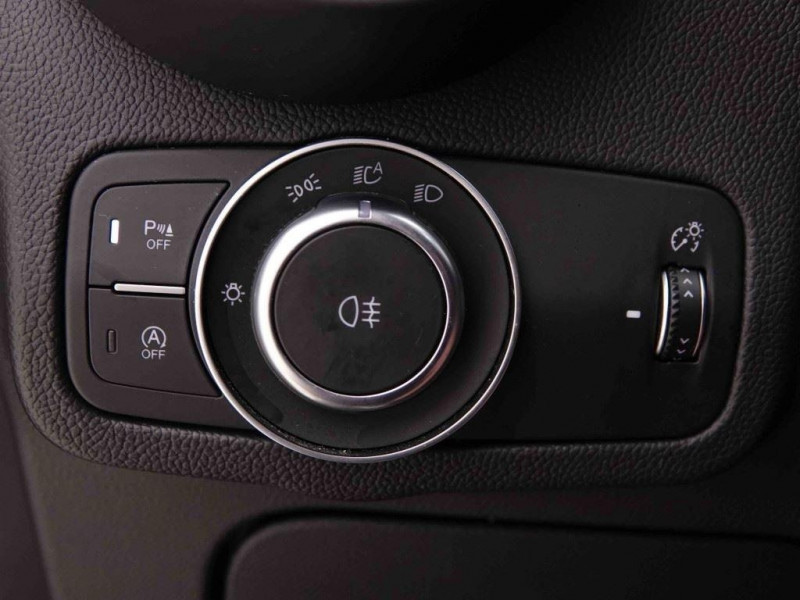 Photo 6 de l'offre de ALFA ROMEO Stelvio 2.0 Turbo AT8 Q4 Ti à 36152€ chez Carlyss automobiles Vitré