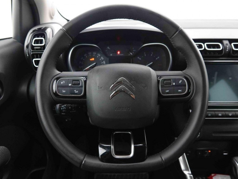 Photo 8 de l'offre de CITROEN C3 Aircross 1.2 T 130 EAT6 MAX à 19301€ chez Carlyss automobiles Vitré