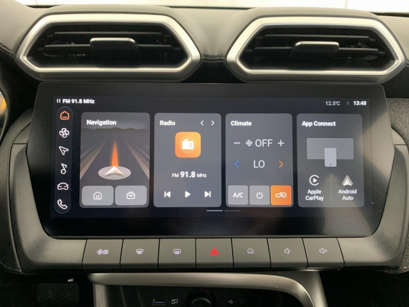 Photo 18 de l'offre de MG Motor ZS 1.5 L Hybrid+ 197 ch Comfort à 21998€ chez Carlyss automobiles Vitré