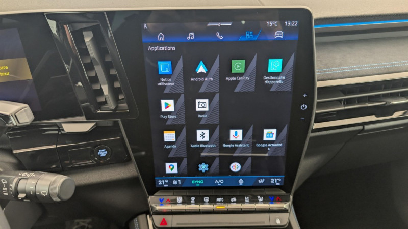 Photo 38 de l'offre de RENAULT ESPACE VI E-TECH FULL HYBRID 200 GSR2 ESPRIT ALPINE à 38043€ chez Carlyss automobiles Vitré