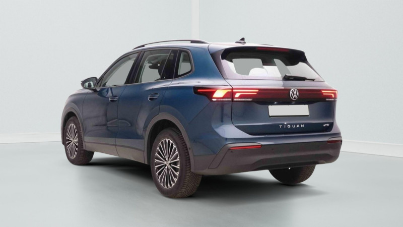 Photo 3 de l'offre de VOLKSWAGEN Tiguan 1.5e TSi DSG Life à 39098€ chez Carlyss automobiles Vitré
