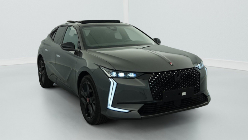 Photo 1 de l'offre de DS DS4 PureTech 130 EAT8 Performance Line+ à 22375€ chez Carlyss automobiles Vitré