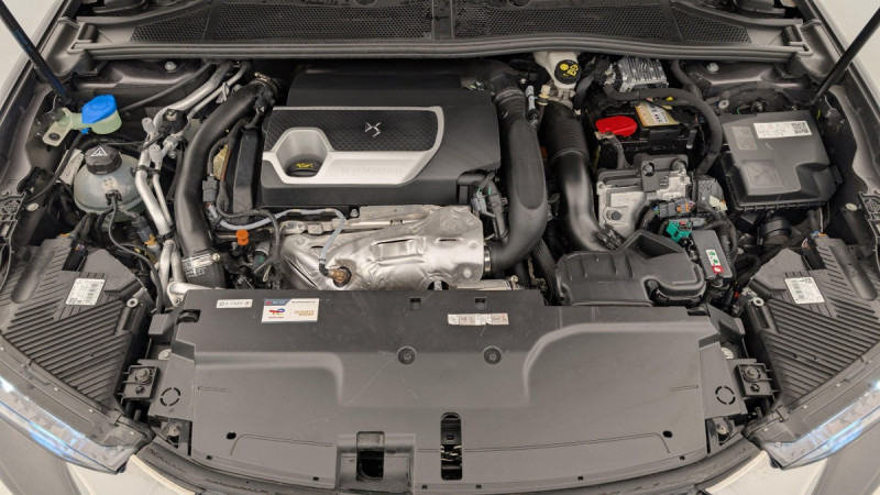 Photo 22 de l'offre de DS DS4 Hybride E-Tense 225 EAT8 Rivoli à 30289€ chez Carlyss automobiles Vitré