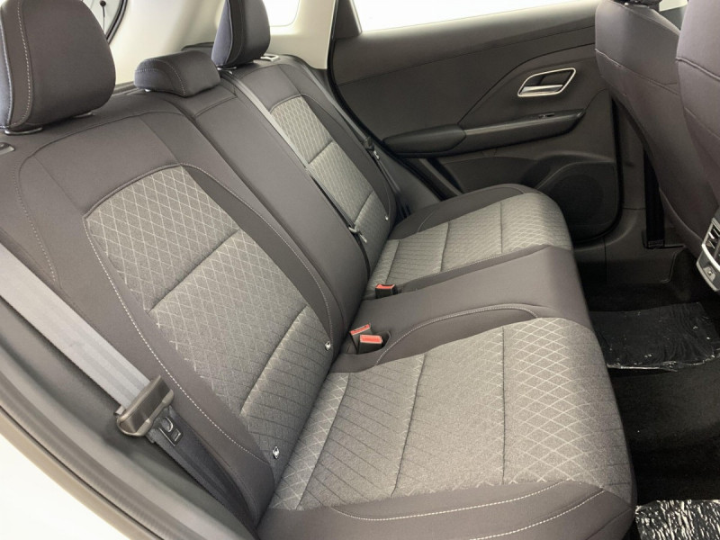 Photo 9 de l'offre de MG Motor ZS 1.5 L Hybrid+ 197 ch Comfort à 21598€ chez Carlyss automobiles Vitré