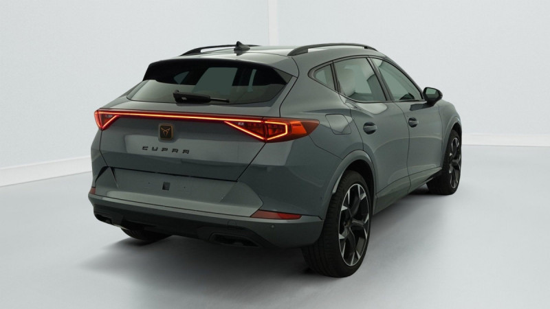 Photo 7 de l'offre de CUPRA Formentor 1.4 e-HYBRID 204 ch DSG6 V à 28088€ chez Carlyss automobiles Vitré