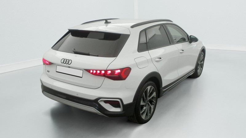 Photo 7 de l'offre de Audi A3 ALLSTREET TFSI e Hybride rechargeable 204 S tronic 6 Design à 42998€ chez Carlyss automobiles Vitré
