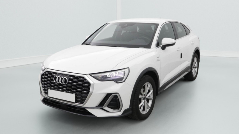 Photo 3 de l'offre de AUDI Q3 Sportback Q3 Sportback 35 TDI 150 ch S tronic 7 S line à 39598€ chez Carlyss automobiles Vitré